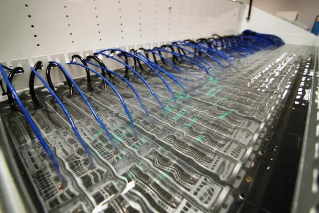 immersion cooling system